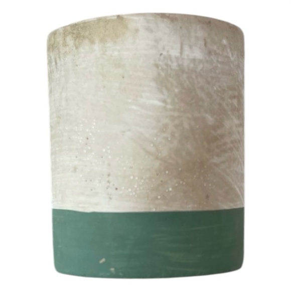 New Scented Candle PADDY WAX Eucalyptus & Santal Soy Wax Candle Concrete Base - Picture 6 of 7